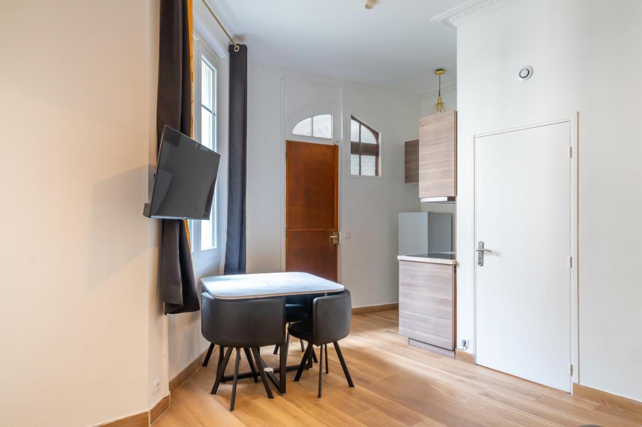 Metro Alexandre Dumas Appartement Parijs
